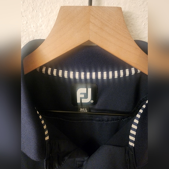 FJ Footjoy Mens Navy Polo Golf Shirt Sz Medium - Picture 5 of 10